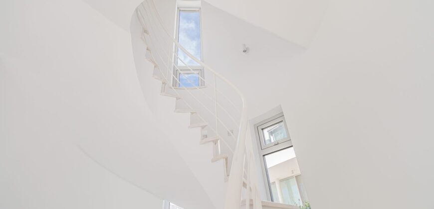 Paphos Coral Bay 4 Bedroom Villas / Houses For Sale LPT10522