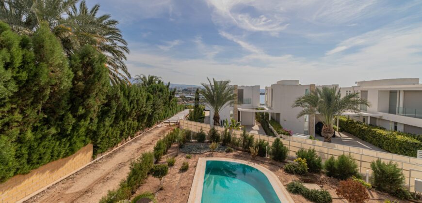 Paphos Coral Bay 4 Bedroom Villas / Houses For Sale LPT10522