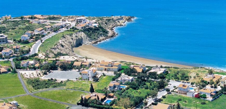 Paphos Coral Bay 4 Bedroom Villas / Houses For Sale LPT23203