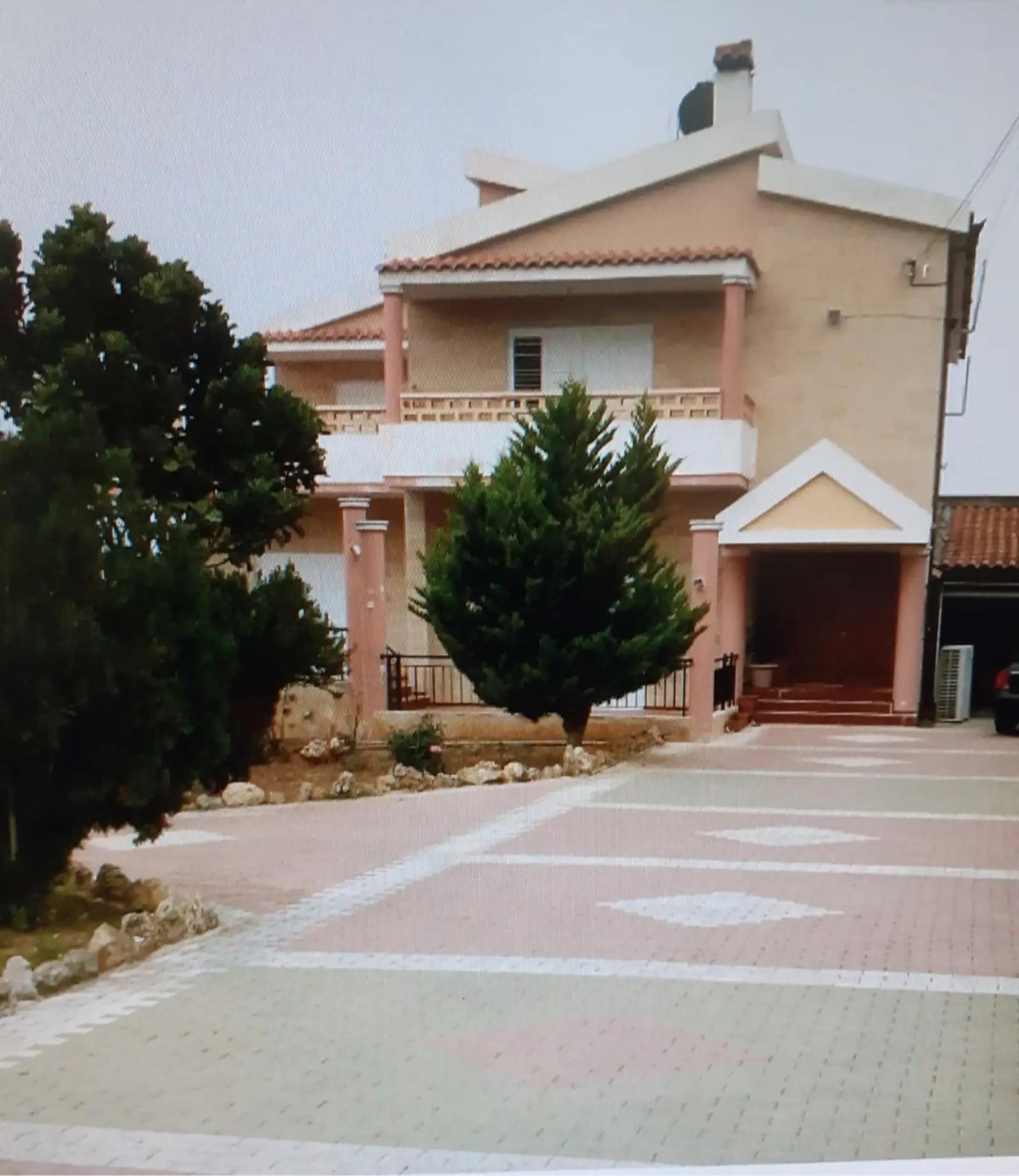 Paphos Coral Bay 4Bdr Villa For Sale VLSJOFBVCSLV