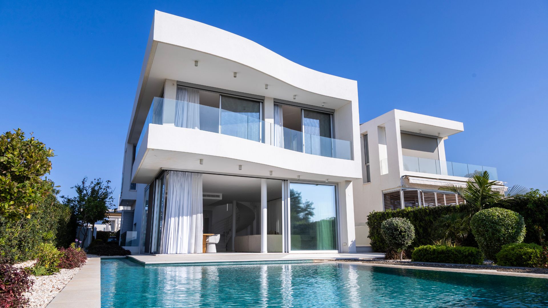 Paphos Coral Bay 5 Bedroom Villas / Houses For Sale LPT10289