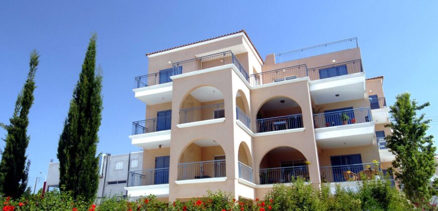 Paphos Geroskipou 2 Bedroom Apartments / Penthouses For Sale LPT49359