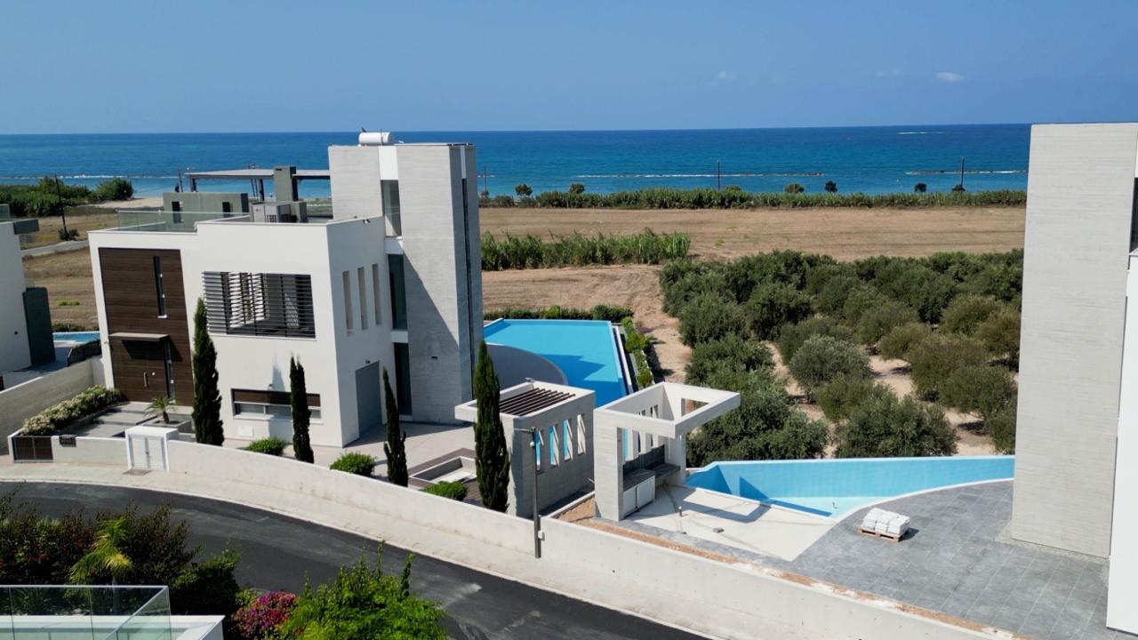 Paphos Geroskipou 5Bdr Villa For Sale VLSPAESGERSLV