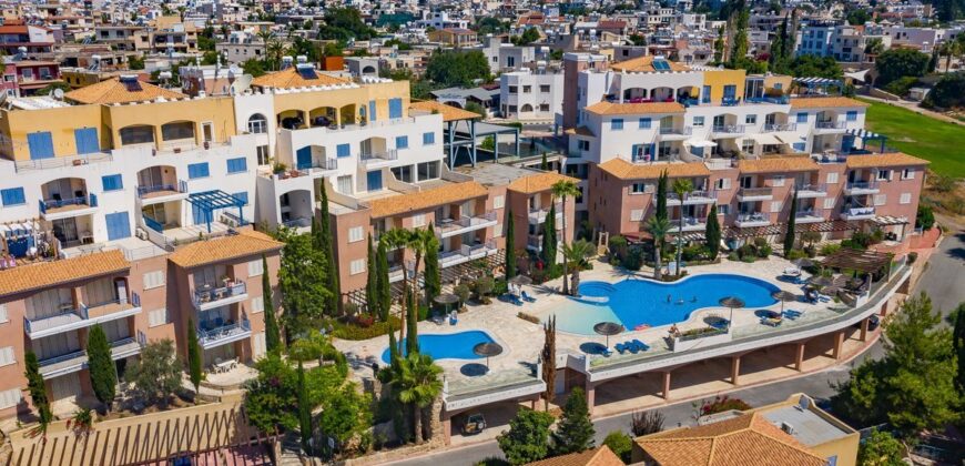 Paphos Geroskipou Shops / Commercial Buildings For Sale LPT24860