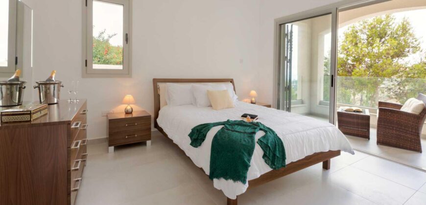 Paphos Kamares Village 4 Bedroom Villas / Houses For Sale LPT10995