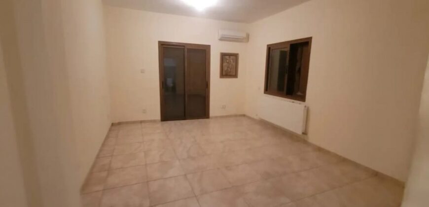 Paphos Kato Paphos Office For Rent DTC5306