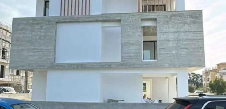 Paphos Kato Paphos – Universal 10Bdr Building For Sale DTC5351