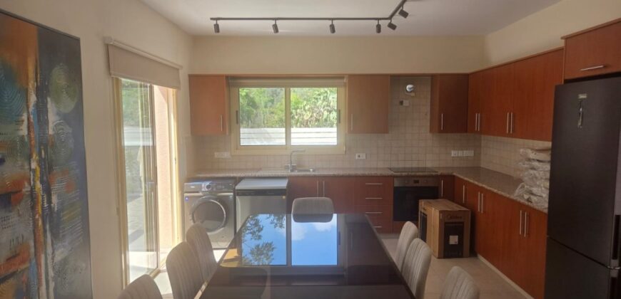 Paphos Kissonerga 3 Bedroom Villa For Sale BC697