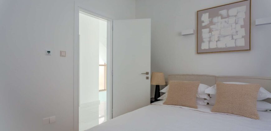 Paphos Kissonerga 5 Bedroom Villas / Houses For Sale LPT13571