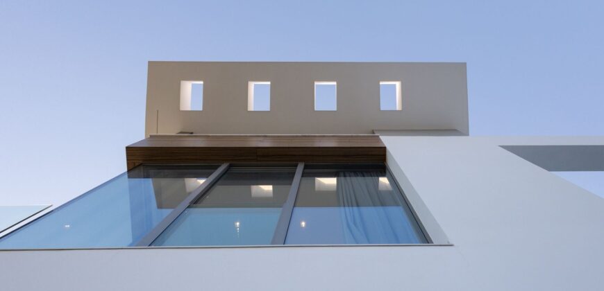 Paphos Kissonerga 7Bdr Villa For Sale VLSPG-KIS7BVSLV