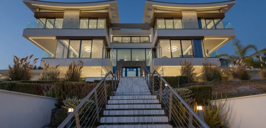 Paphos Kissonerga 7Bdr Villa For Sale VLSPG-KIS7BVSLV