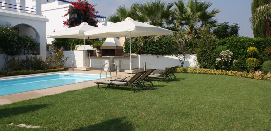 Paphos Latchi 7Bdr Villa For Sale VLSJOACNCSLV