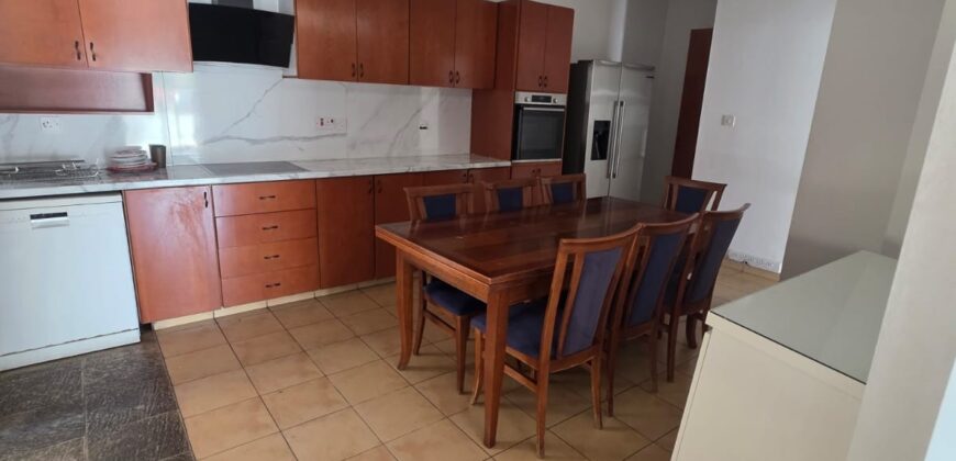 Paphos Pafos Centre Town House For Rent KTM108595