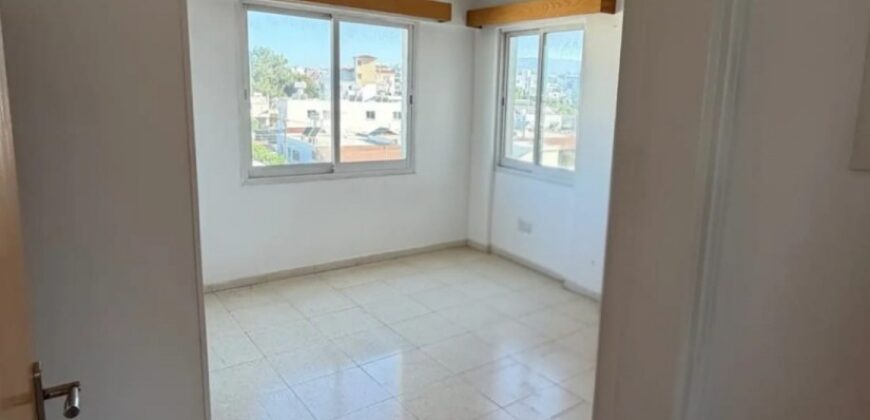 Paphos Paphos Town 3Bdr Apartment For Rent DTC5302