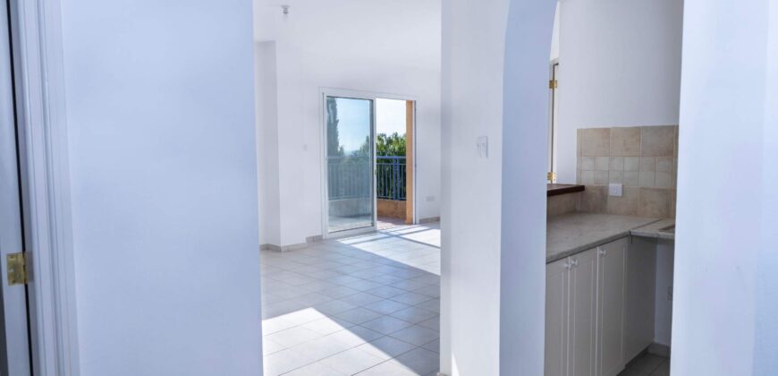 Paphos Peyia 2 Bedroom Apartments / Penthouses For Sale LPT83402