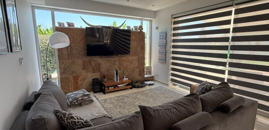 Paphos Peyia 4Bdr Villa For Sale VLSJOPAPSLV