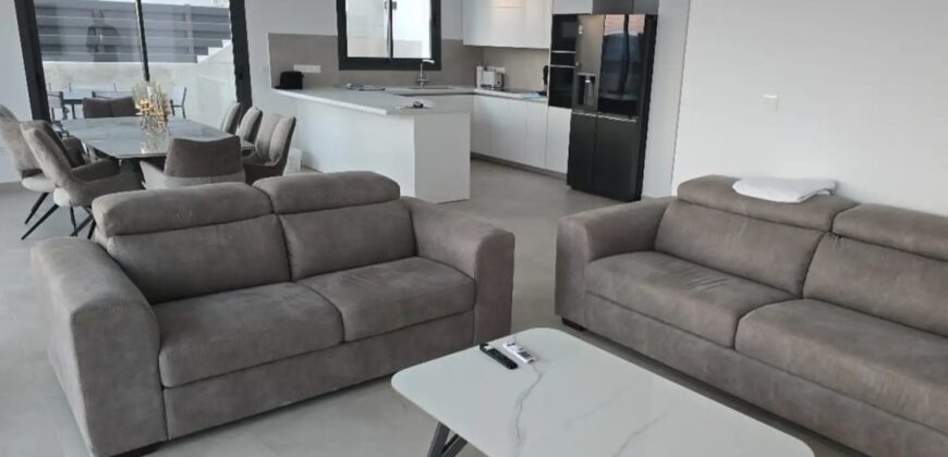 Paphos Peyia 4Bdr Detached Villa For Rent DTC5305