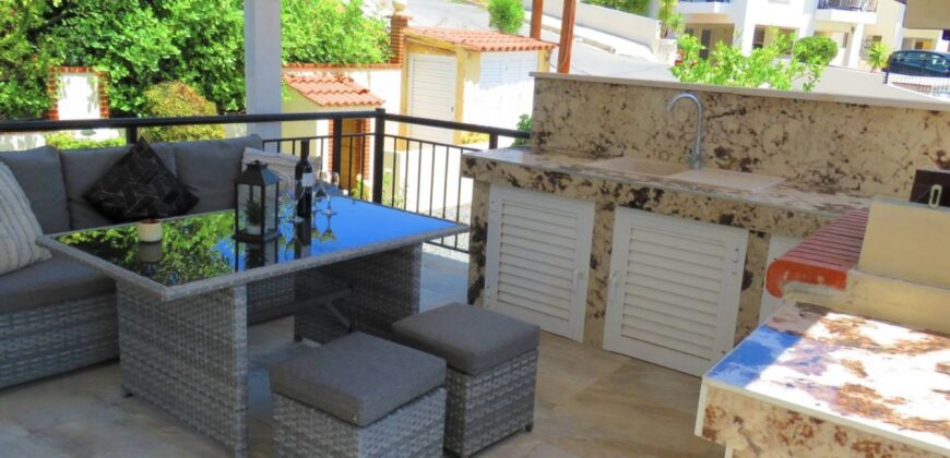 Paphos Peyia Paphos 4 Bdr Detached Villa Resale For Sale WWR31493
