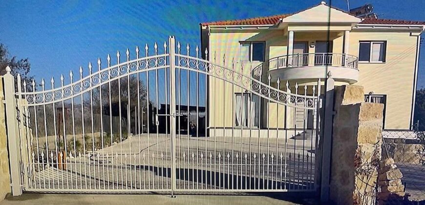 Paphos Polemi 5Bdr Villa For Sale VLSNJJOPSLV
