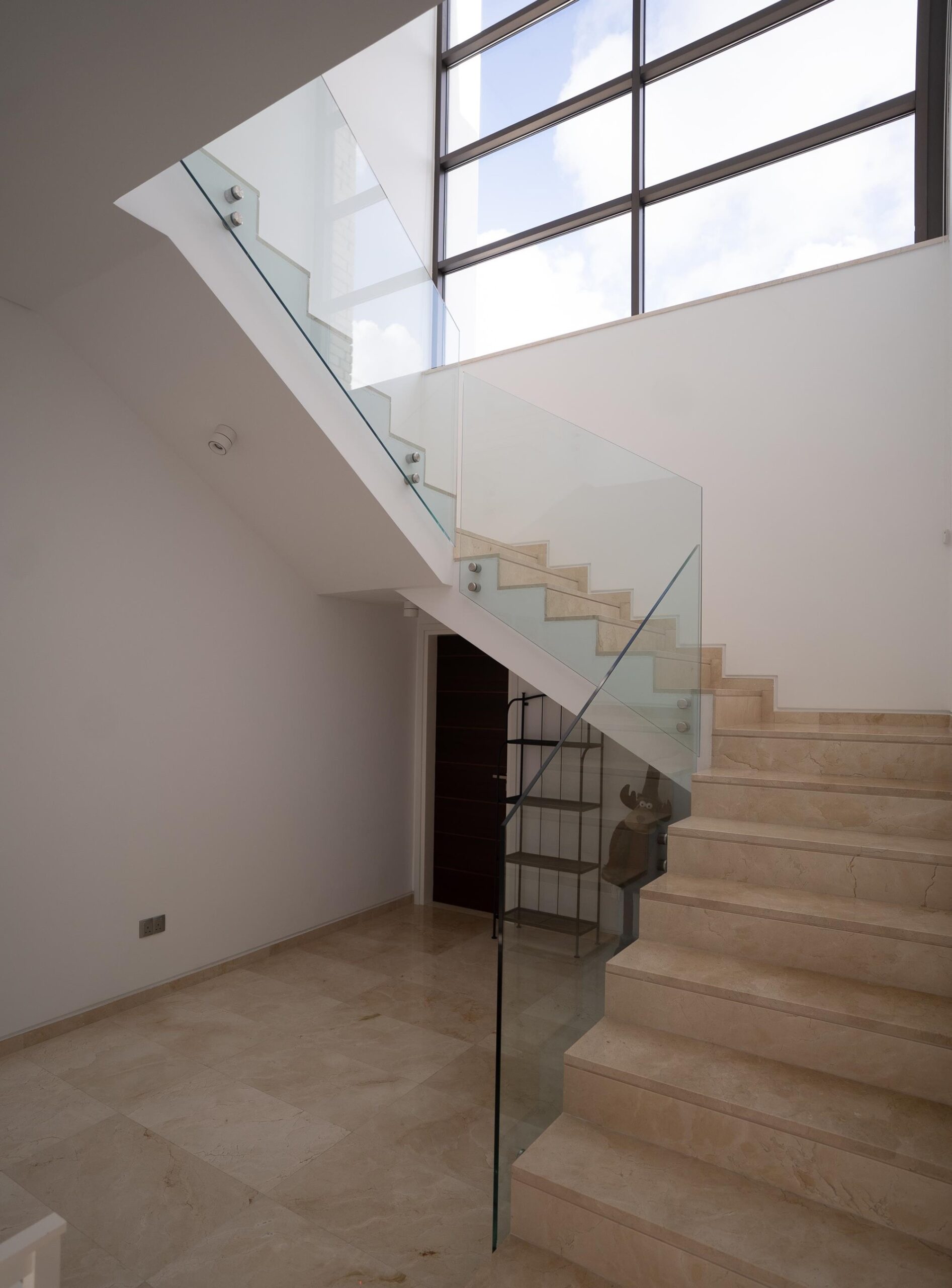 Paphos Sea Caves 4Bdr Villa For Sale VLSJOFVSCSLV