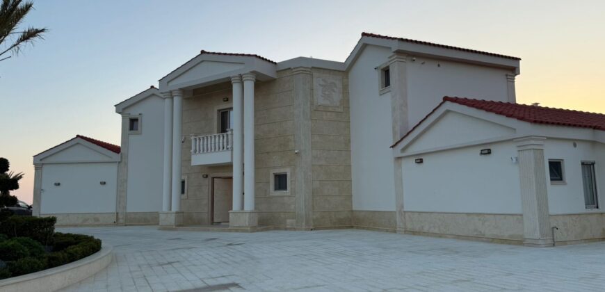 Paphos Sea Caves 6Bdr Villa For Sale VLSPGSC6BSLV