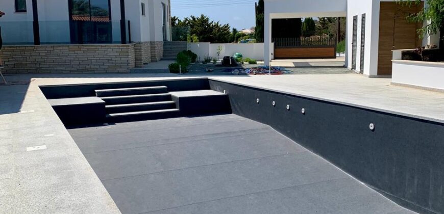 Paphos Sea Caves Peyia 6 Bedroom Detached Villa For Sale LGP0102151