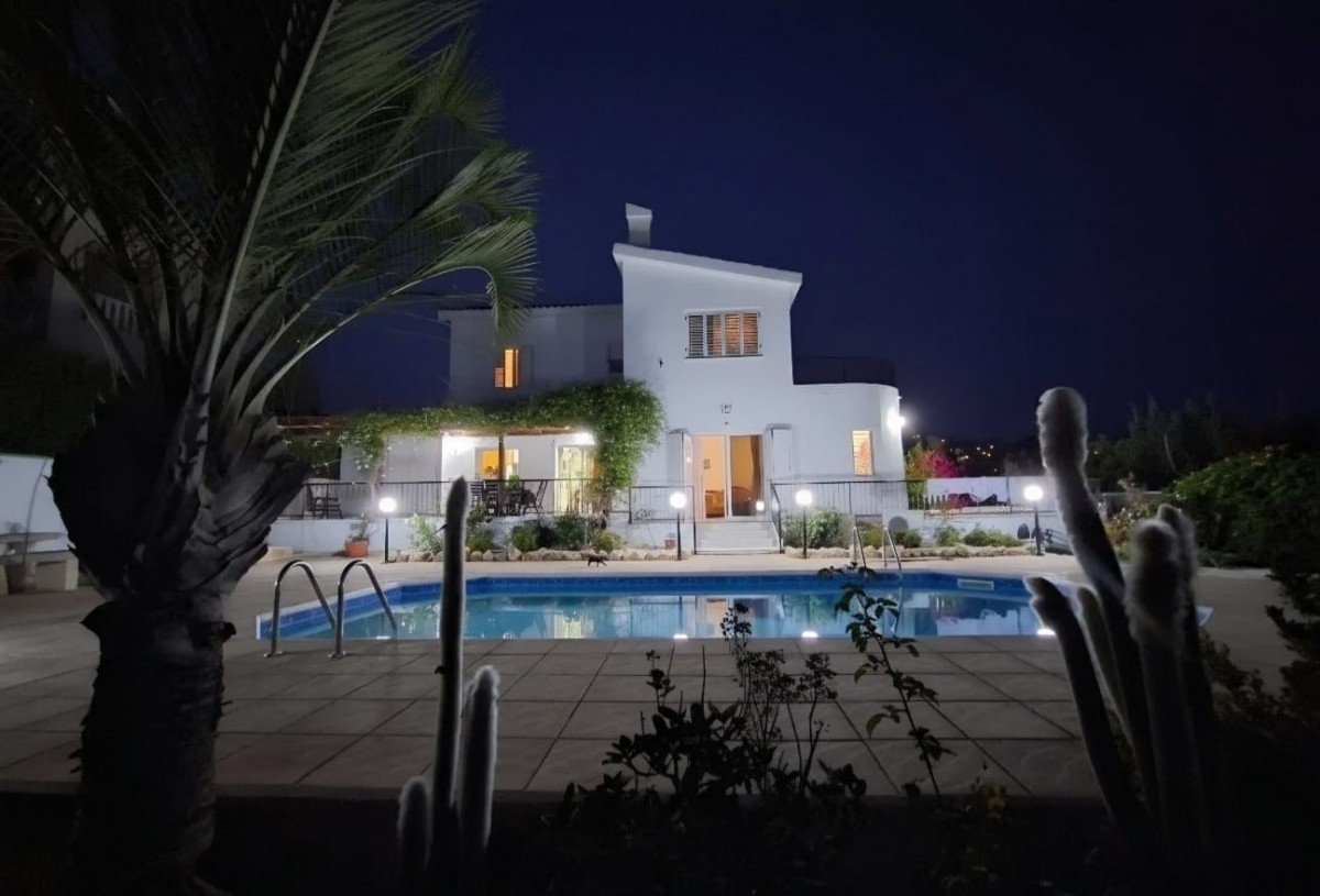 Paphos Tala 4Bdr Detached Villa For Rent DTC5250