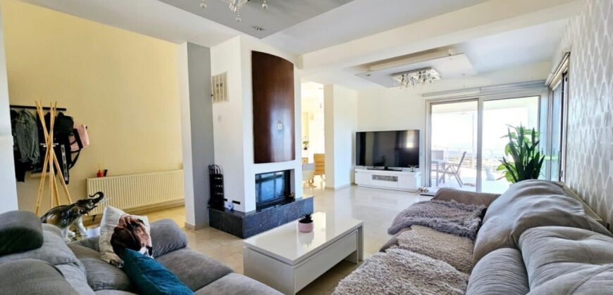 Paphos Armou Bungalow 4Bdr For Sale CPNC6911