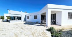 Paphos Armou Bungalow 4Bdr For Sale CPNC6911