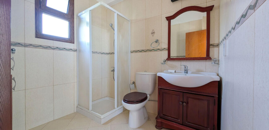 Paphos Ineia 4Bdr House For Sale NGM15010