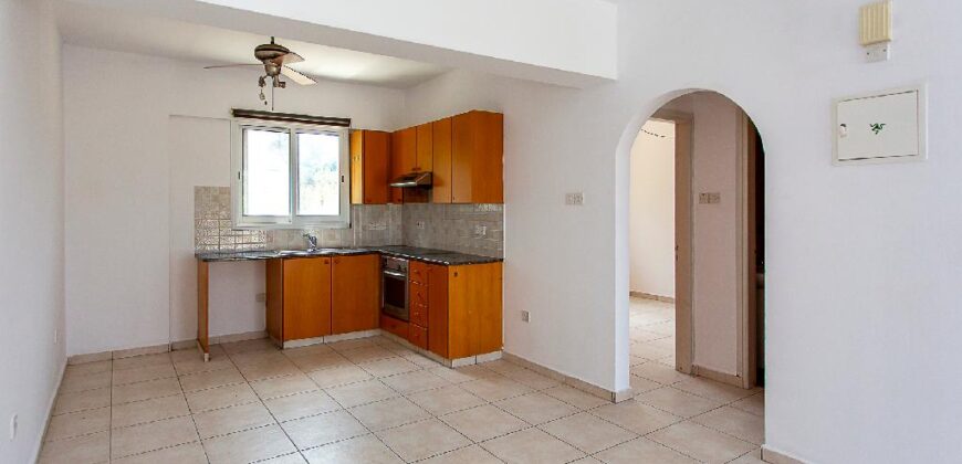 Paphos Mouttalos 2Bdr Flat For Sale AMR45140