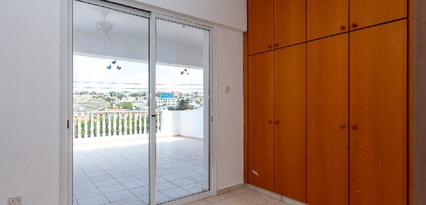 Paphos Mouttalos 2Bdr Flat For Sale AMR45140