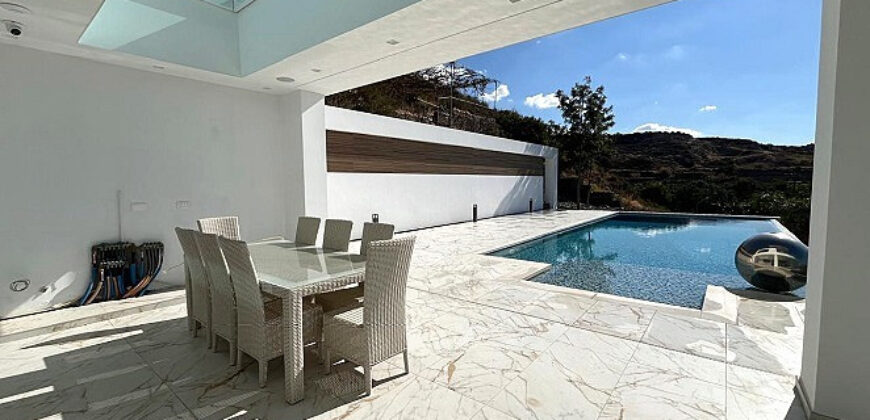 Paphos Pegeia 7Bdr Villa For Sale UQH4826