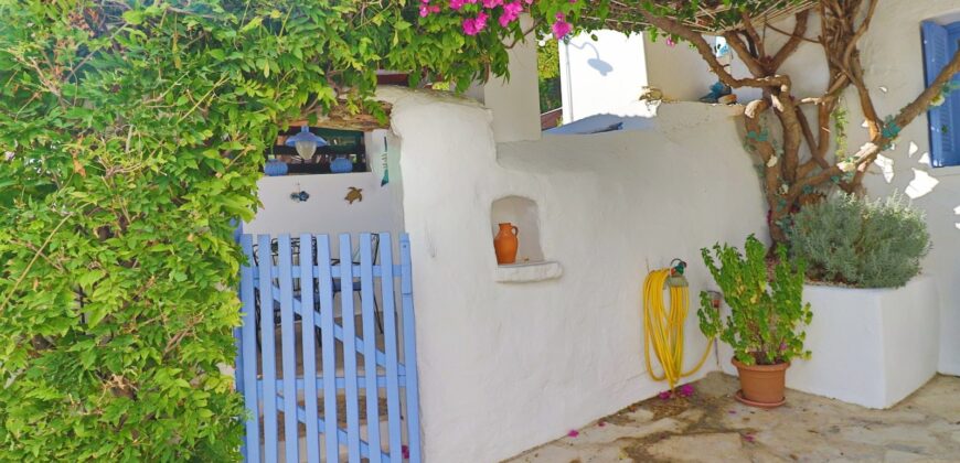 Paphos Peyia 4Bdr Stone House For Sale SKR18479