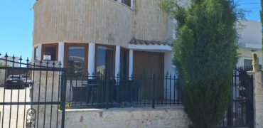 Paphos Yeroskipou Detached Villa For Sale KTM108699