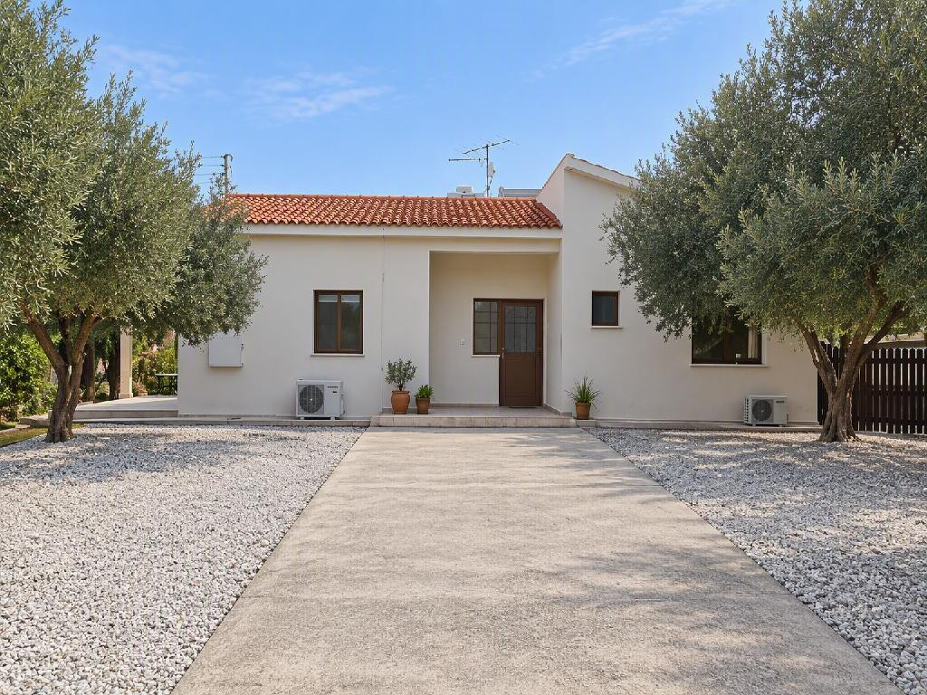 Paphos Armou 3Bdr Bungalow For Sale NGM15041