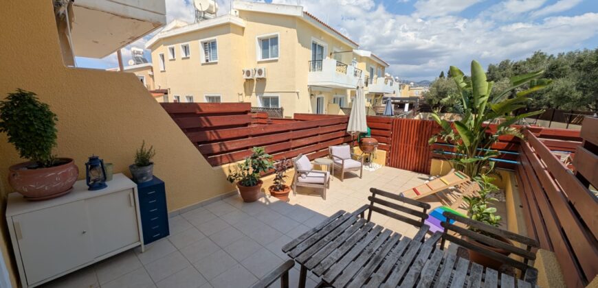 Paphos Chlorakas 2Bdr Town House For Sale VLSJOCHP2BTSLV