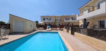 Paphos Chlorakas 2Bdr Town House For Sale VLSJOCHP2BTSLV