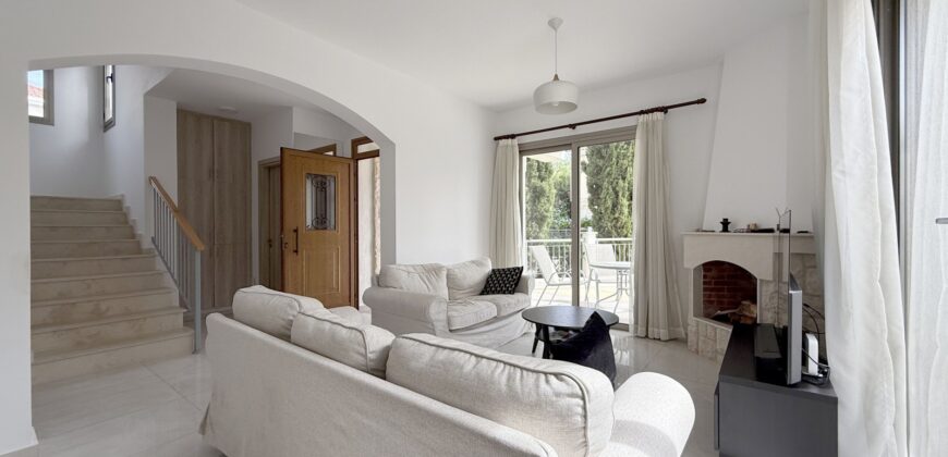 Paphos Kato Paphos Detached Villa 3Bdr For Sale CPNC13047