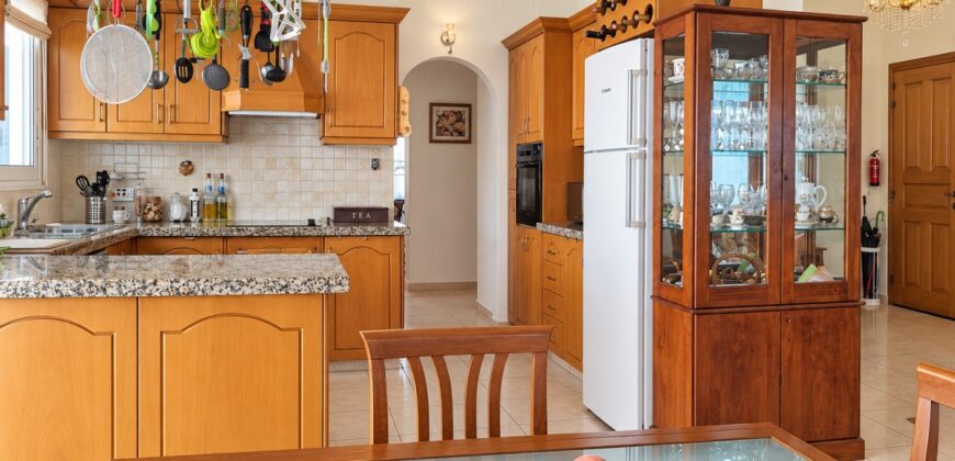 Paphos Kissonerga 3Bdr Bungalow For Sale DTC5677