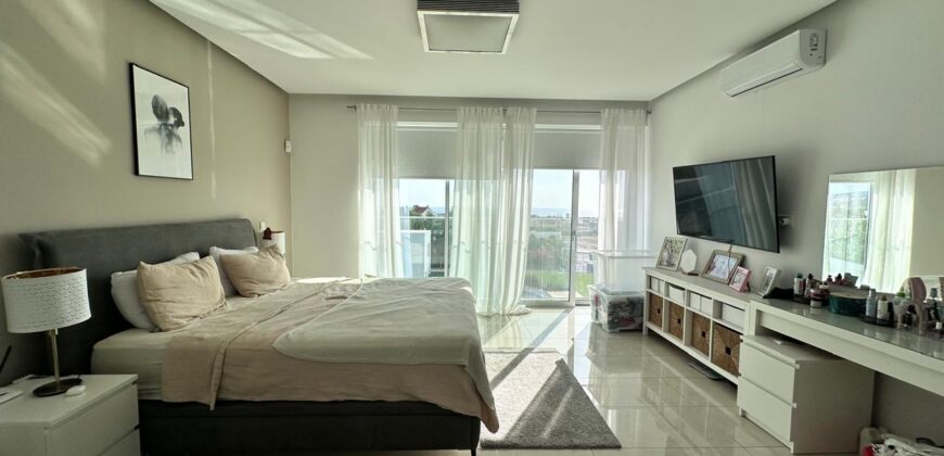 Peyia Paphos 5 Bedroom Detached Villa For Sale LGP0101937