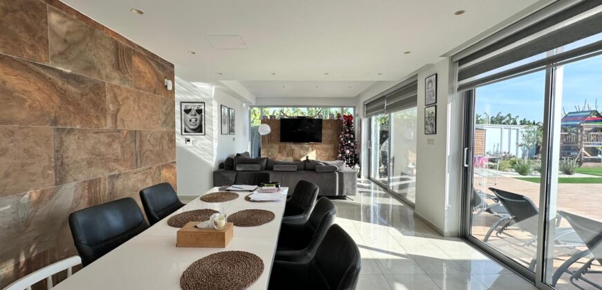 Peyia Paphos 5 Bedroom Detached Villa For Sale LGP0101937