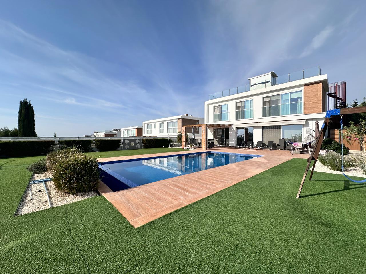 Peyia Paphos 5 Bedroom Detached Villa For Sale LGP0101937